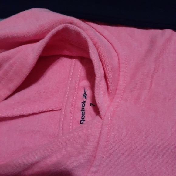 Reebok outfit - Picture 3 of 3